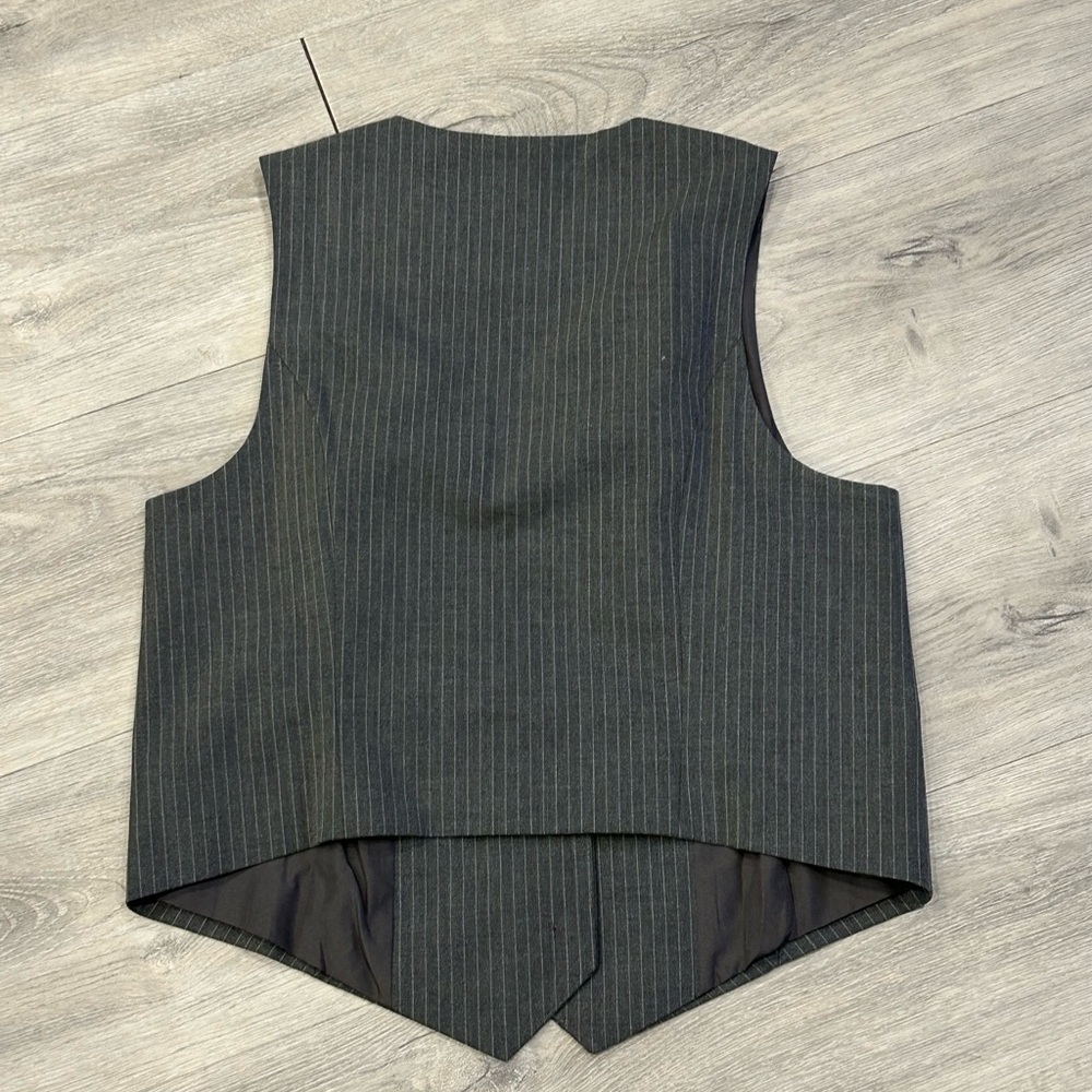 Old Navy Grey Pinstripe Vest - Picture 4 of 4